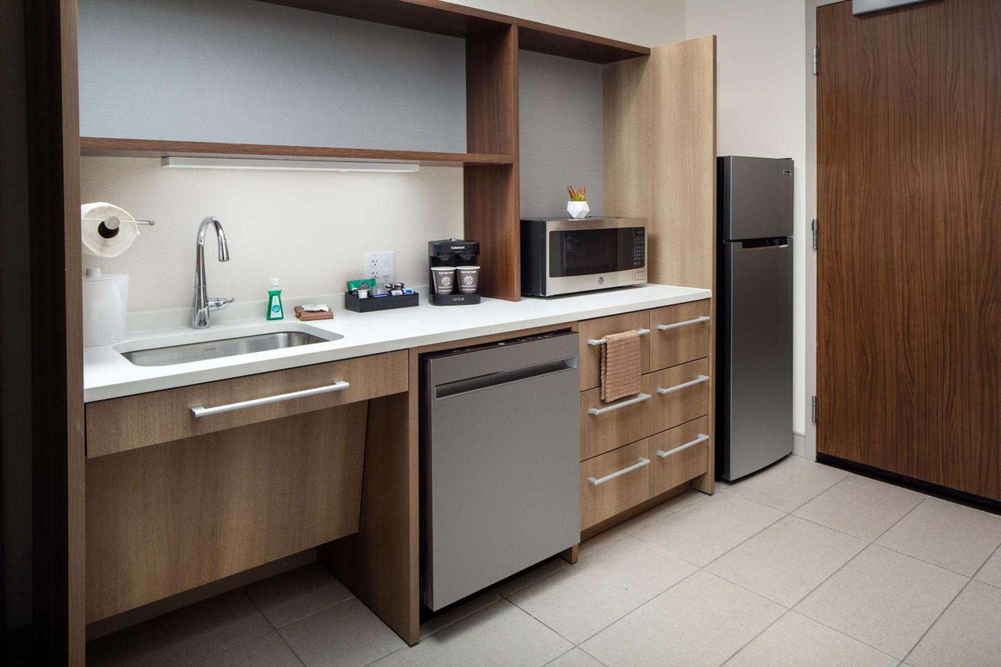 Home2 By Hilton Mary Orlando 3* Lake Mary